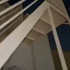 سكراب حديد درج نظيف عمره شهر فقط اللون بيج