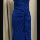 مجموعة كبيره من فساتين الجديده