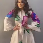 فستان مصممه كوبرا