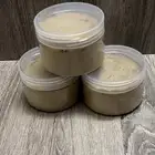 المشاط الأخضر للشعر المصبوغ