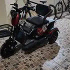 سكوتر كهربائي عائلي كبير وسريع