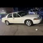 فورد كراون فكتوريا نظيف جدا ممشى 154 الف فقط