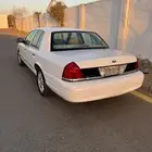 فورد كراون فكتوريا نظيف جدا على الشرط