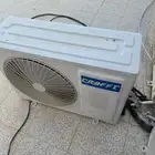 مكيف طن نظيف وشبه جديد