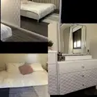 غرفه نوم بيضاء للبيع