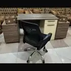 مكتب خشبي كامل مع كرسي متحرك   محايل عسير حي الضرس