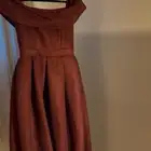 فستان جديد لم يلبس