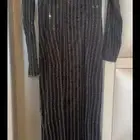 فستان فخم وثقيل لبسه واحده فقط