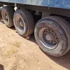 سطحه ثلاث محاور جاهزة للعمل