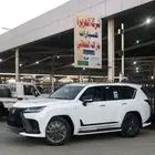 جيب لكزس LX 600 FF 2025 اسبورت سعودي أبيض داخل أحمر