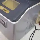 ماكينة صانعة الثلج