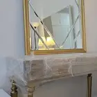 مدخل نساء طاوله مع مرايتها شبه جديده