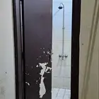 باب حمام مستعمل للبع