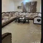كنب تفصيل اتراك نظيف جدا للبيع بالستاره ولطاولات