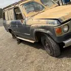 لاندكروزر صالون موديل 1985
