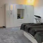 شقه مؤثثه 3 غرف نوم ماستر وصالتين ومطبخ ومسبح صغير