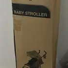 عربيه اطفال جديده مانفتحت بس مااحتاجها