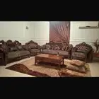 الطقمين كامله مع الزل بدون الطاولات