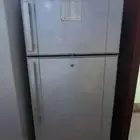 ثلاجتين للبيع