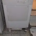 نشافة ملابس كهربائية