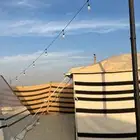 بيت شعر ابيض نظيف مع حمام ومطبخ ومغسله وخزان وشبكة اناره