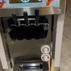 ماكينة آيسكريم للبيع أو الإيجار