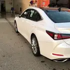 لكزس 2019 فئة cc سعودي مالك اول