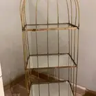 استاند ذهبي حديد للبيع