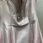 فستان سهرة فخم وناعم