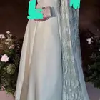 فستان للبيع