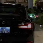خدمه ايجار سياره مع سائق لكزس ES