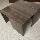 طقم طاولات نظيف