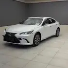 ليكزس es 2023 لتنازل