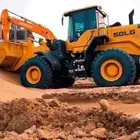 موجود سواق شيول وبوبكات وجي سي بي