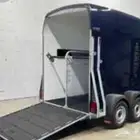 عربة نقل خيل اروبيه ( راسين ) بسعر مناسب