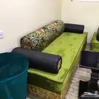  كنب تركي فاخر جديد للبيع مع الستارة وطاولات الخدمة