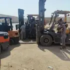 رافعات شوكية للايجار