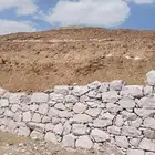 معلم بنيان حجر