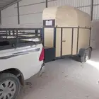 عربة نقل خيل