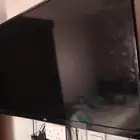 شاشه واثاث كنب وطاوله مكتب ودولاب وكرسي اخذهم بالجمله