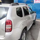 السيارة للبيع فقط