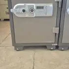 خزنه فيتنامي رمز ومفتح جوده متين وزنه 120 كيلو ضمان 5 سنوات