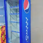 ثلاجة عرض زجاج باب واحد مستخدمه نظيفه مره