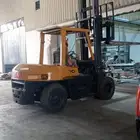 رافعه شوكيه للايجار