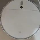 روبوت نظيف جدا يكنس ويمسح شبه جديد للبيع ب600 قابل للتفاوض