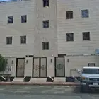 شقه للايجار في أبها _ حي الحمراء _ بعد واحه القصيم للتمور