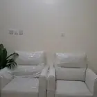 عدد 2 كراسي جديدة 900 ريال