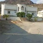 بيت مع الأثاث للبيع