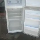 ثلاجة للبيع