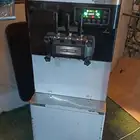 مكينة ايسكريم شبه جديد